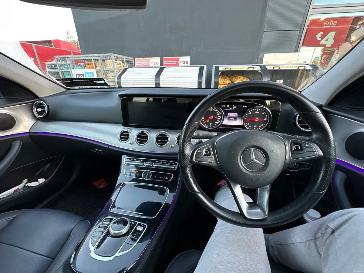 Mercedes E220D Advantage Grade - Image 3