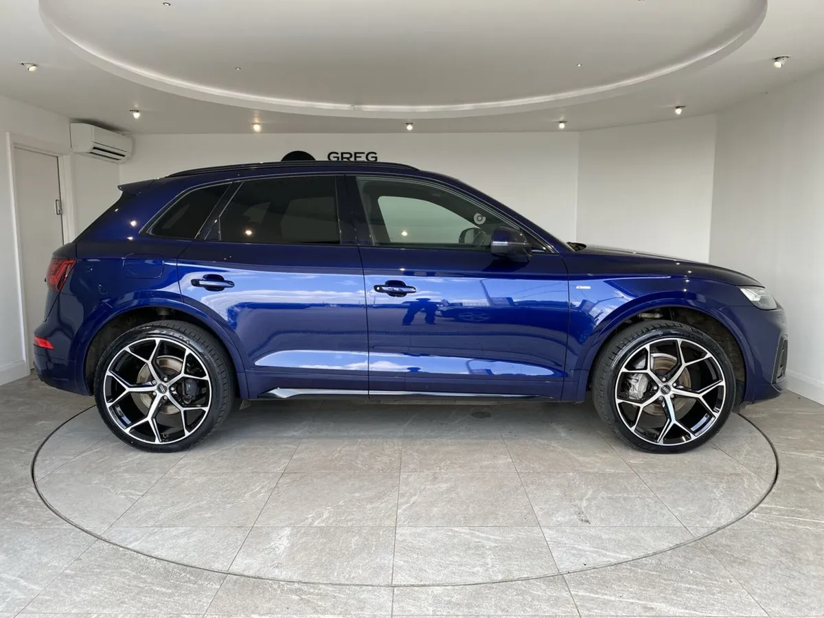 Audi Q5 2021 - Image 4