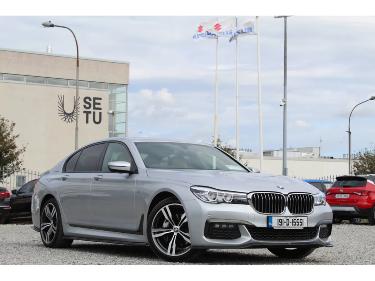 BMW 7-Series 730D M SPORT  *Sunroof* - Image 2