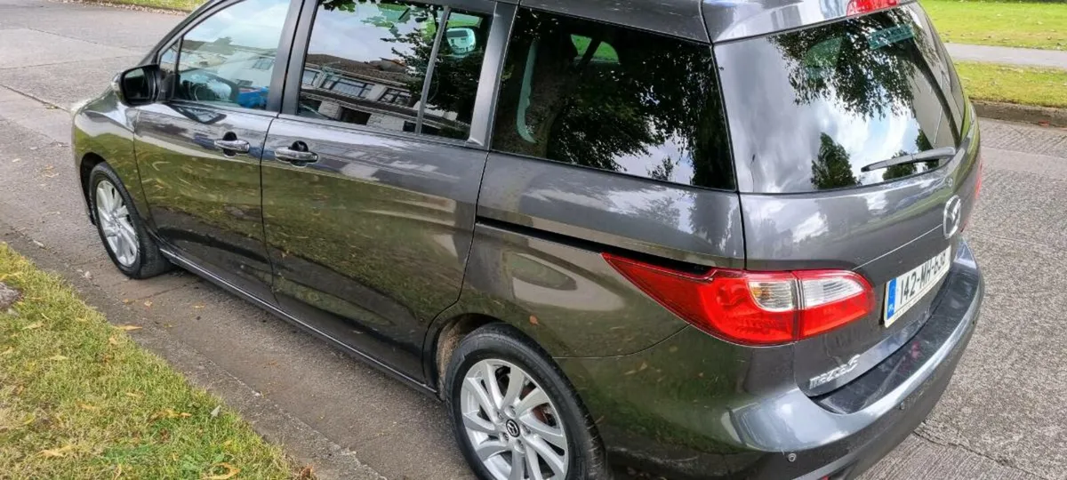 Mazda 5 €3500 7 seats - Image 3