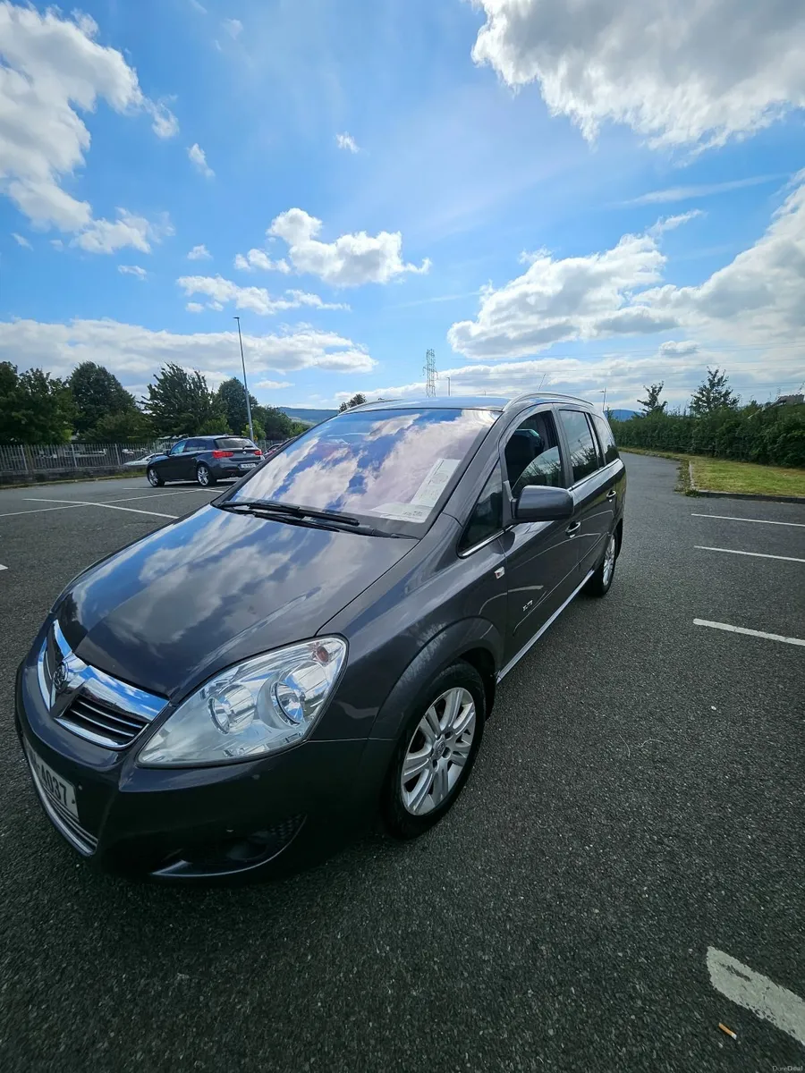 Vauxhall Zafira 2011 - Image 4