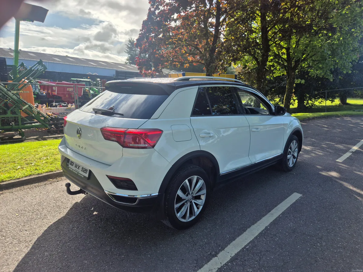 Volkswagen T-Roc 2020 - Image 3