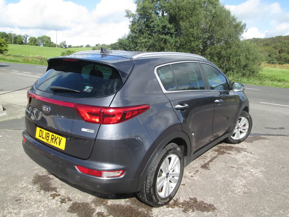 2018  KIA  SPORTAGE  1.7  CRDI  2  5DR  (SILVER) - Image 4