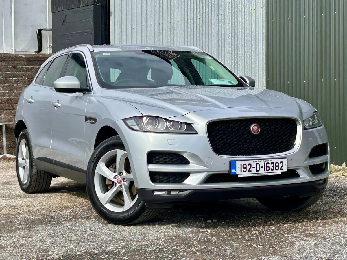 Jaguar F-Pace 2019 full service history low mileag - Image 1
