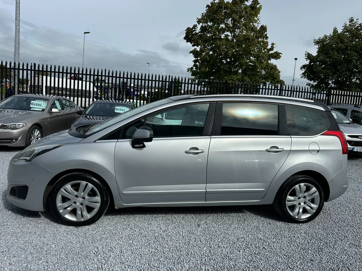 2014 (142) Peugeot 5008 1.6 HDI 115HP Active - Image 4