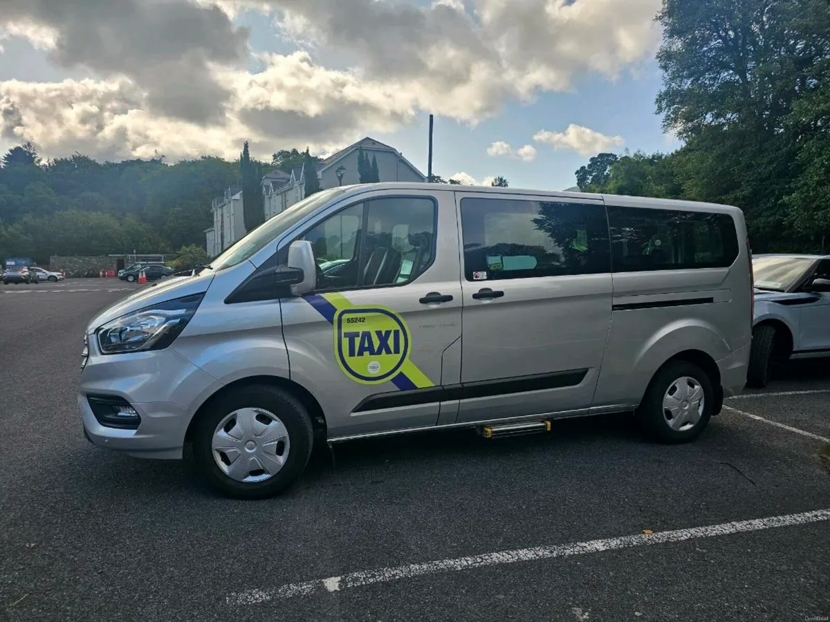 Ford Transit Custom Taxi - Image 3