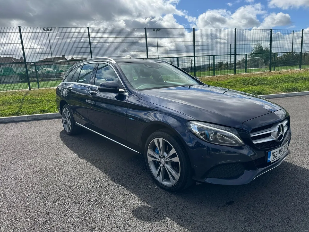 Mercedes C350 e Hybrid - Image 2