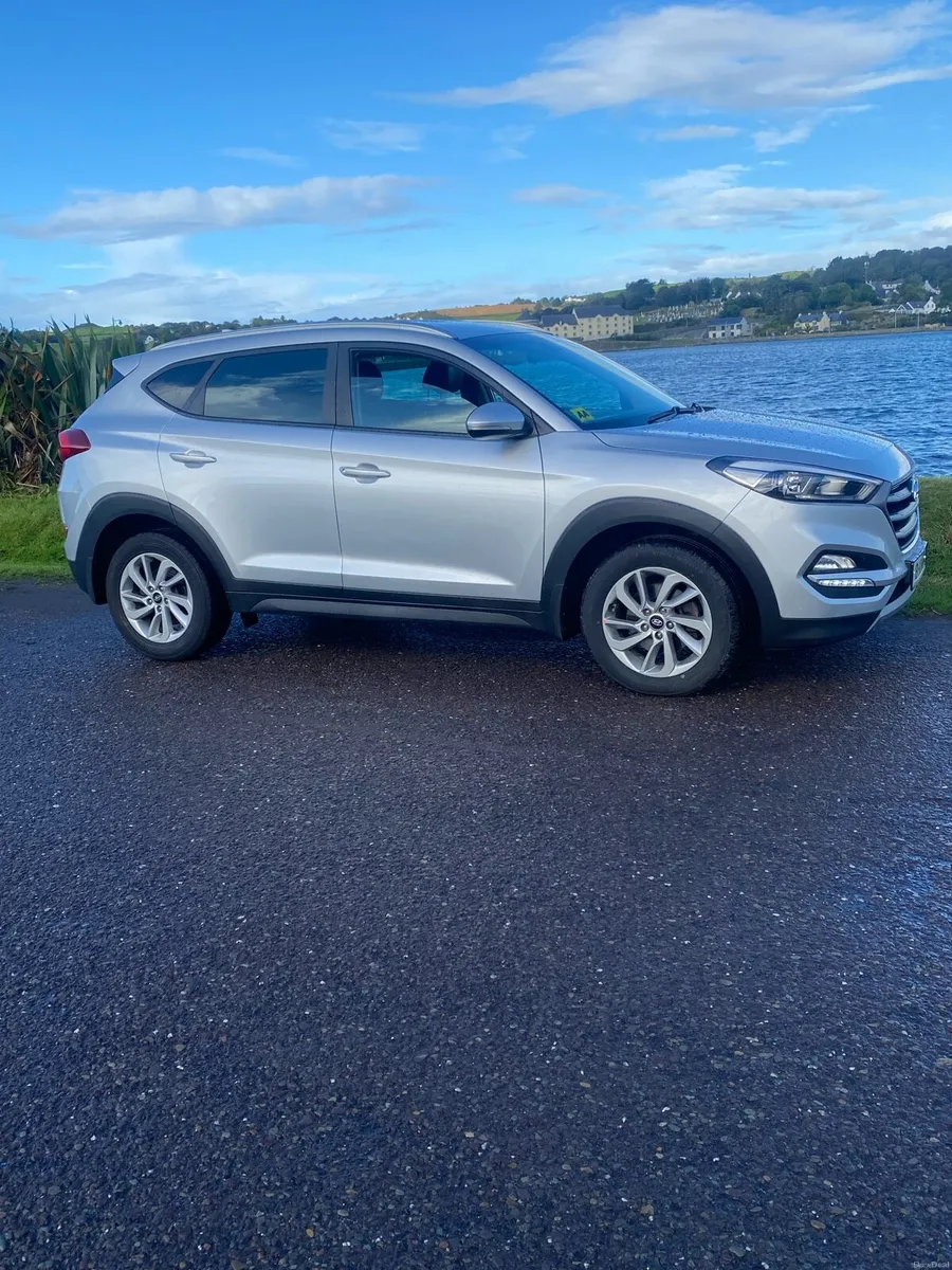 HYUNDAI TUCSON EXECUTIVE 1.7 - Image 3