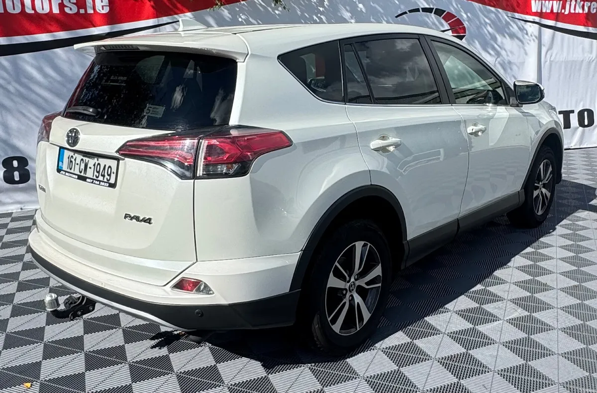 Toyota RAV4 2.0D4D 2016 - Image 4