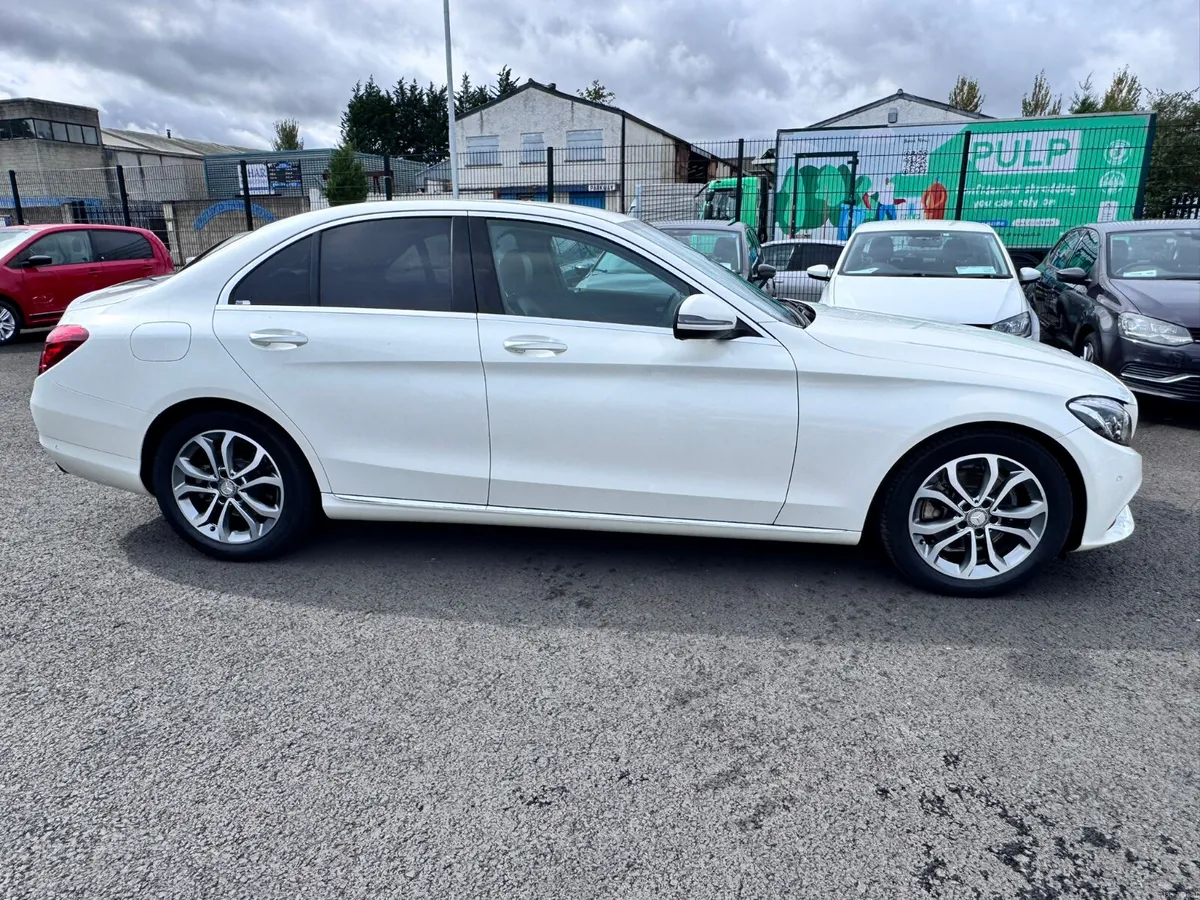 Mercedes-Benz C-2016 - Image 3