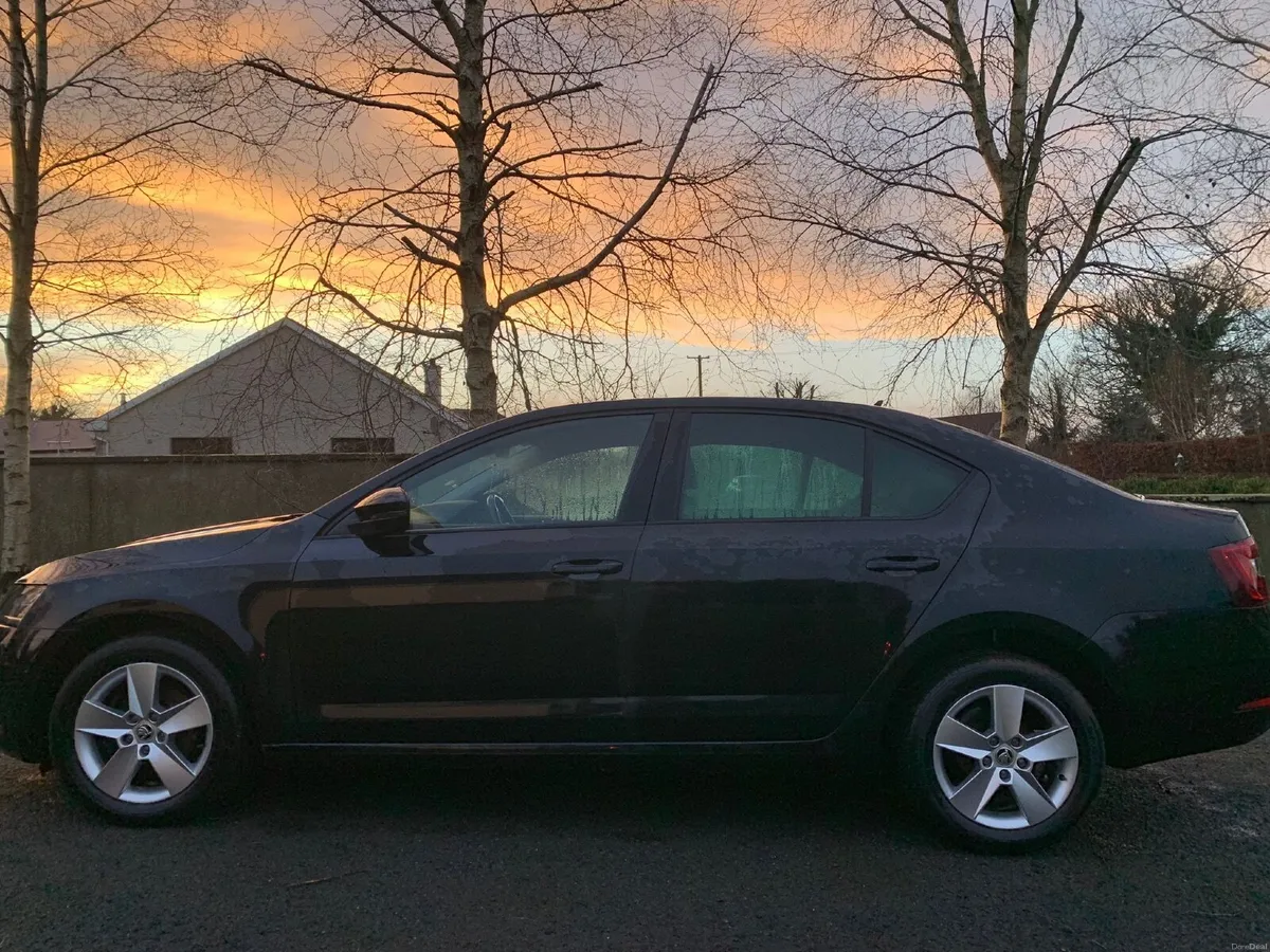 Skoda Octavia 2019 NCT 2027 - Image 4