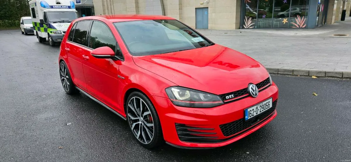 VOLKSWAGEN GOLF GTI - Image 1
