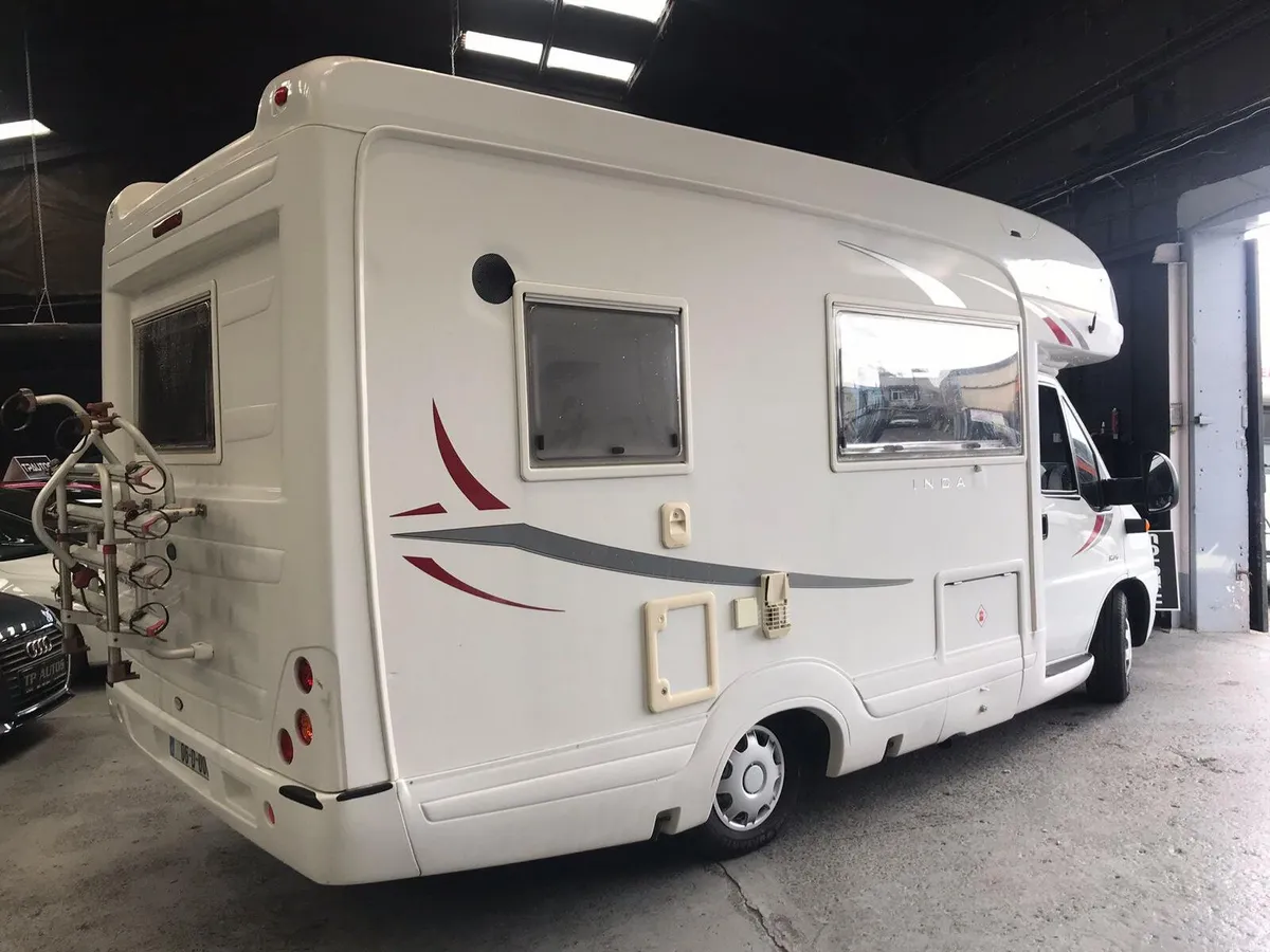 2006 AUTOSLEEPER CAMPERVAN - Image 3