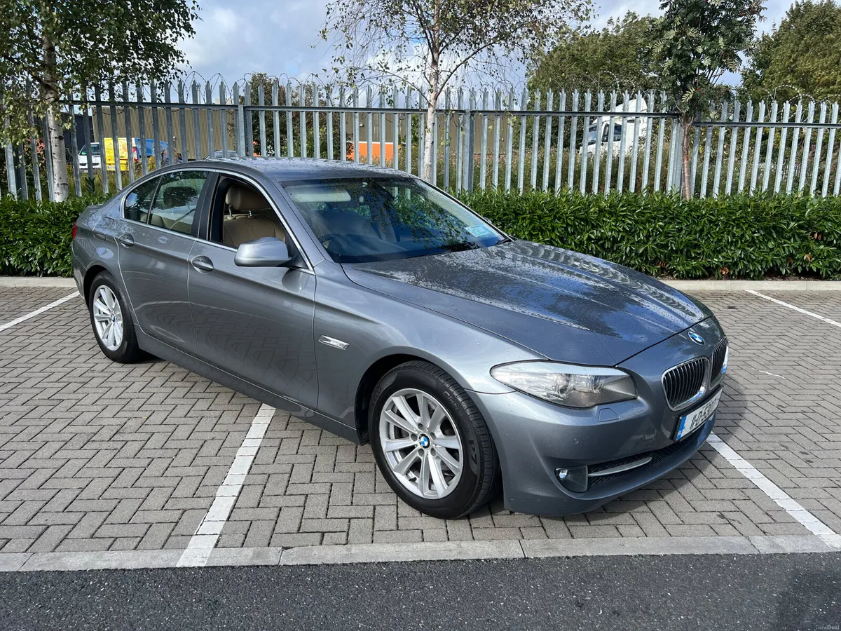 BMW 5-Series 2011 Automatic - Image 1