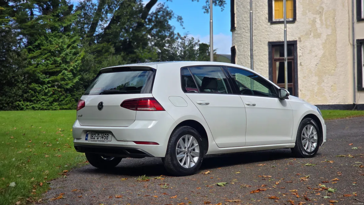 2018 Volkswagen Golf 1.6 TDI FL TRENDLINE - Image 4