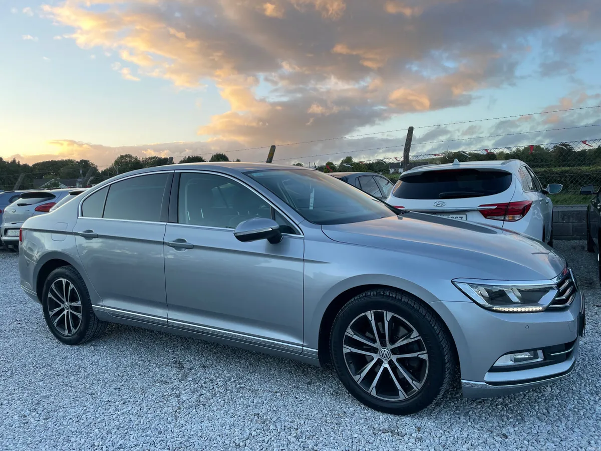 Volkswagen Passat Highline - Image 3