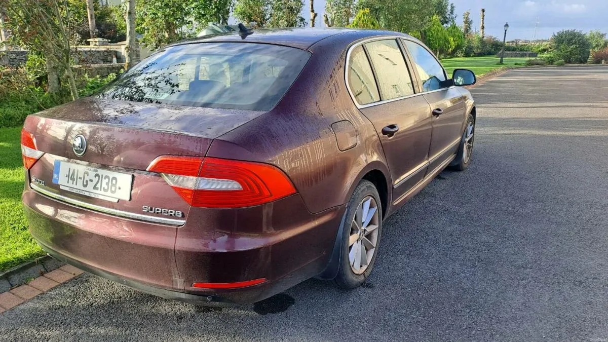 Skoda superb - Image 4