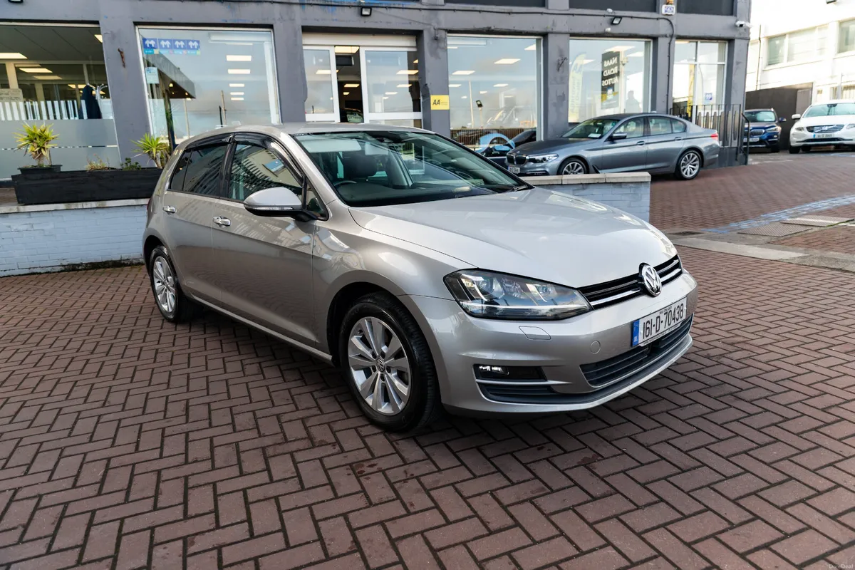 2016 Volkswagen Golf 1.2 TSi Automatic - Image 1