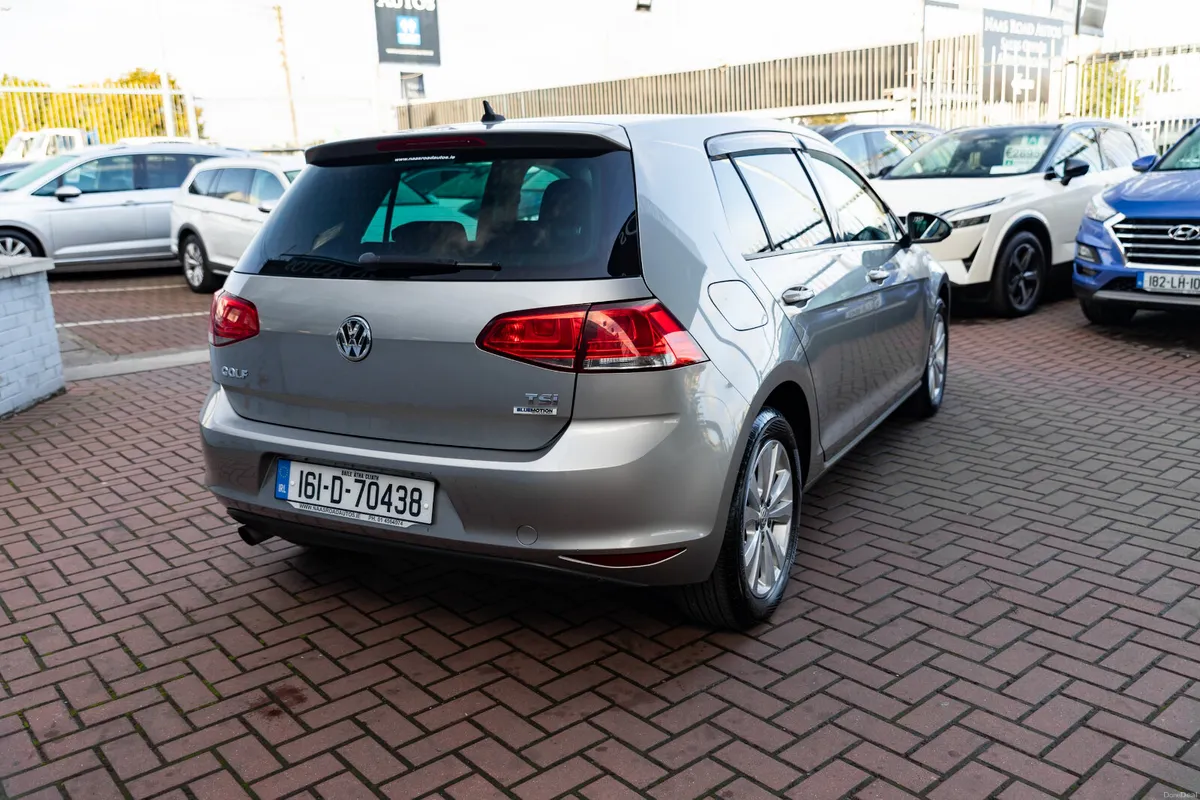 2016 Volkswagen Golf 1.2 TSi Automatic - Image 3