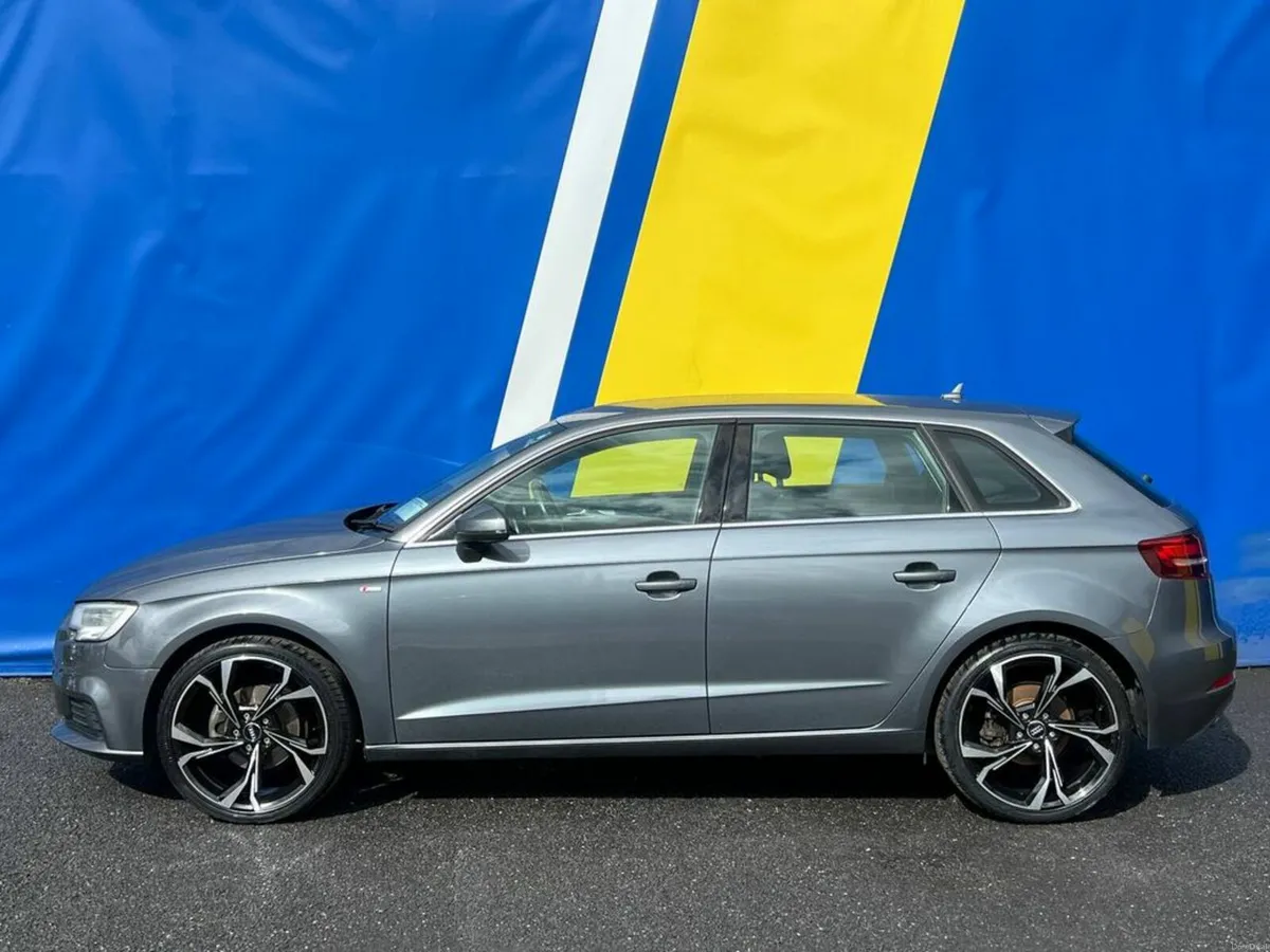Audi A3 S-LINE PACK 1.4 TFSI AUTO // NEW 19" S-LIN - Image 3