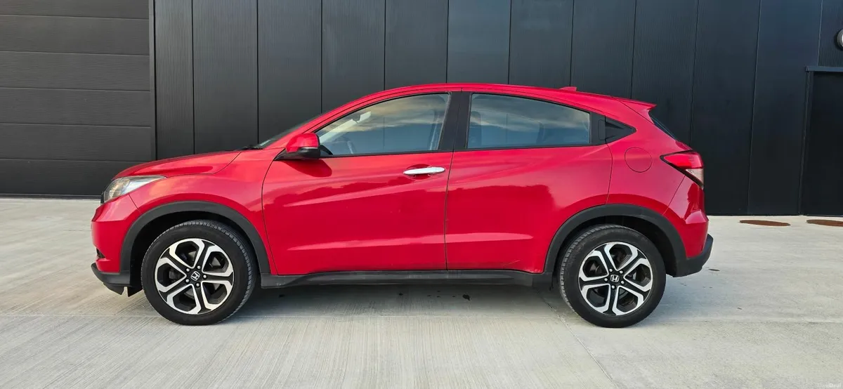 Honda HRV 2017 -- NCT 2027 -- 151K Only - Image 4