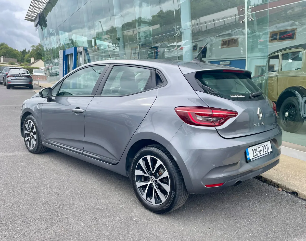 Renault Clio 1.0 Petrol - Image 4