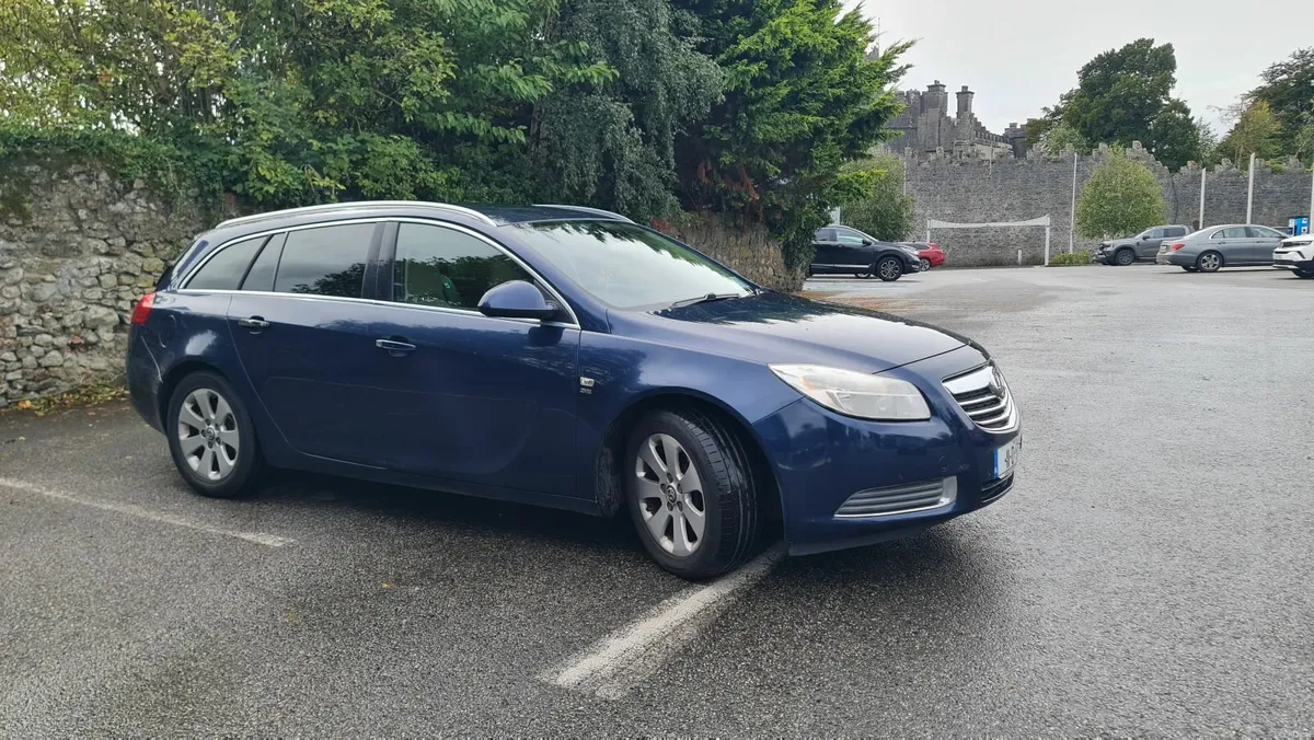 Vauxhall Insignia 2011 - Image 3