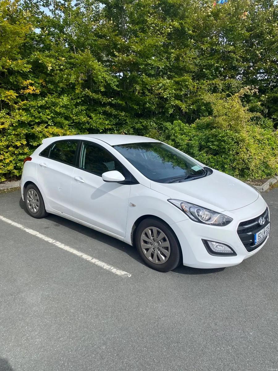 Hyundai i30 2015 NEW NCT July 2026(low mileage!) - Image 2