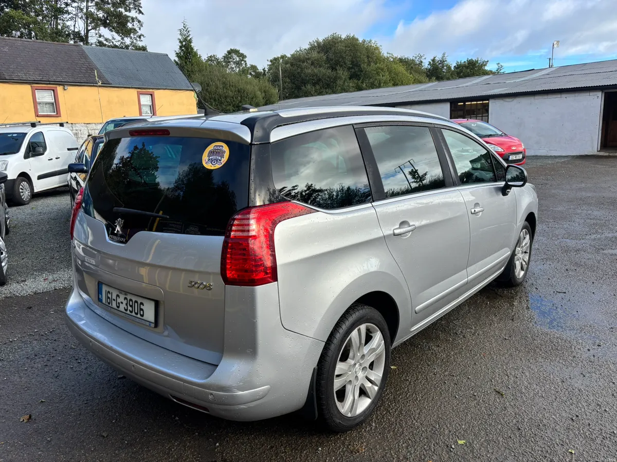 High Spec 7 Seater Peugeot 5008 NCT Tax - Image 4