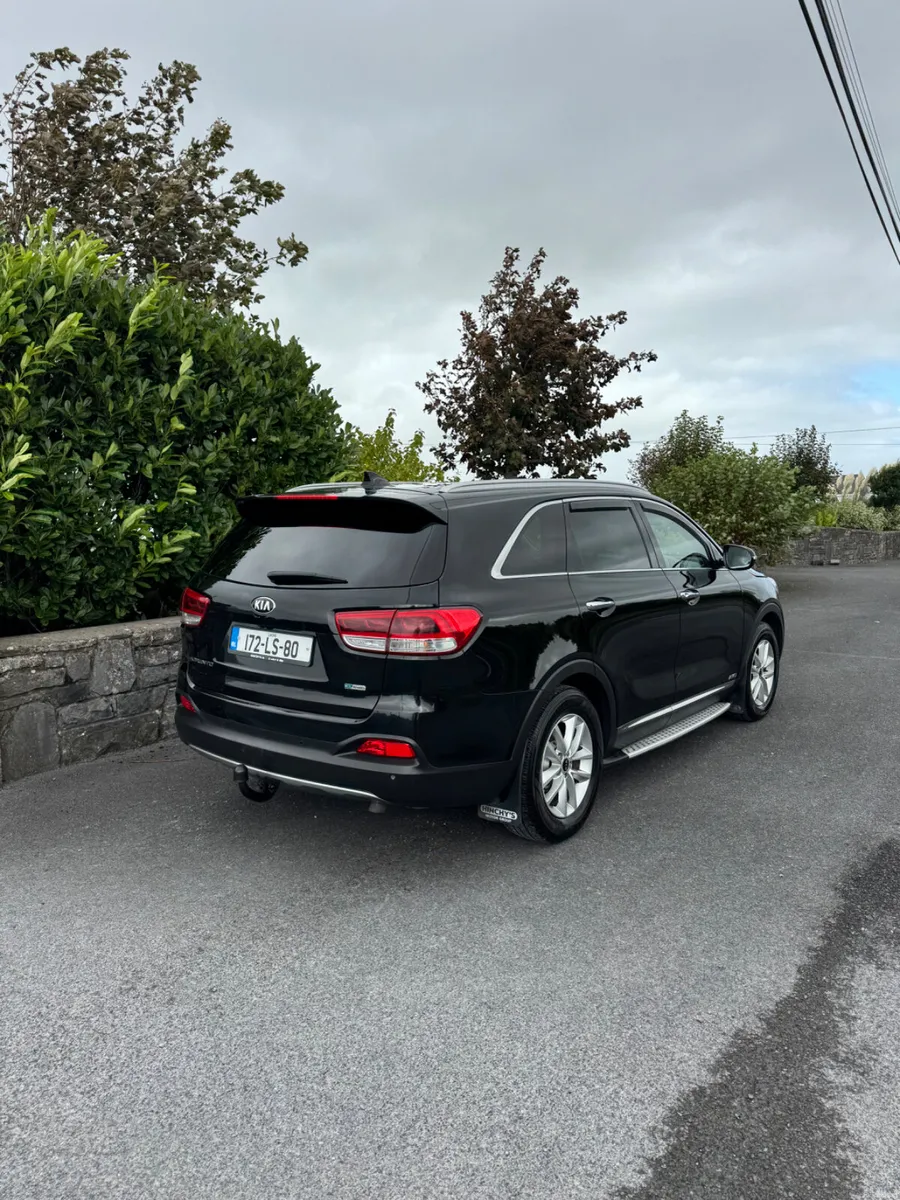 Kia Sorento 2017 4x4 - Image 3