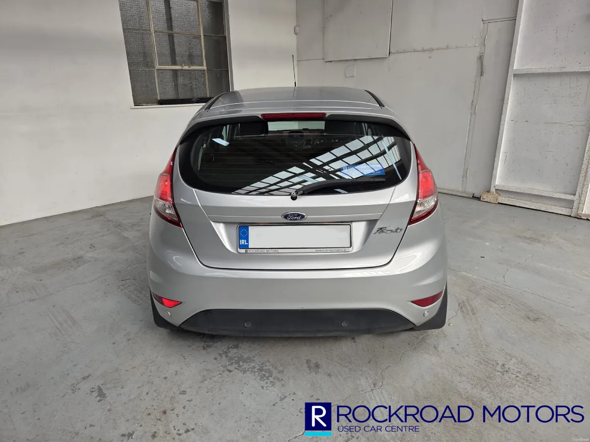 Ford FiestaZetec 1.25,  2016 - Image 4