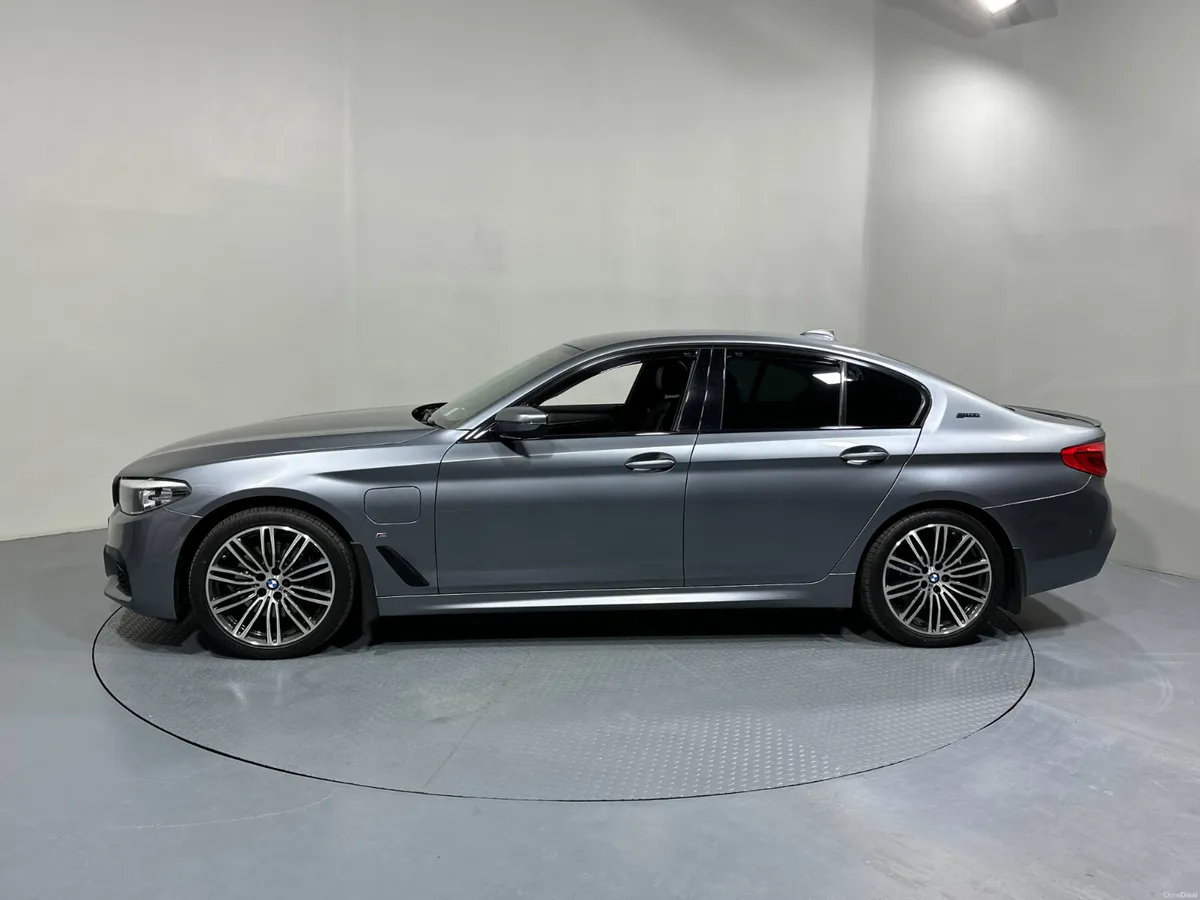 BMW 5 Series 530E M Sport Saloon 182 - Image 4