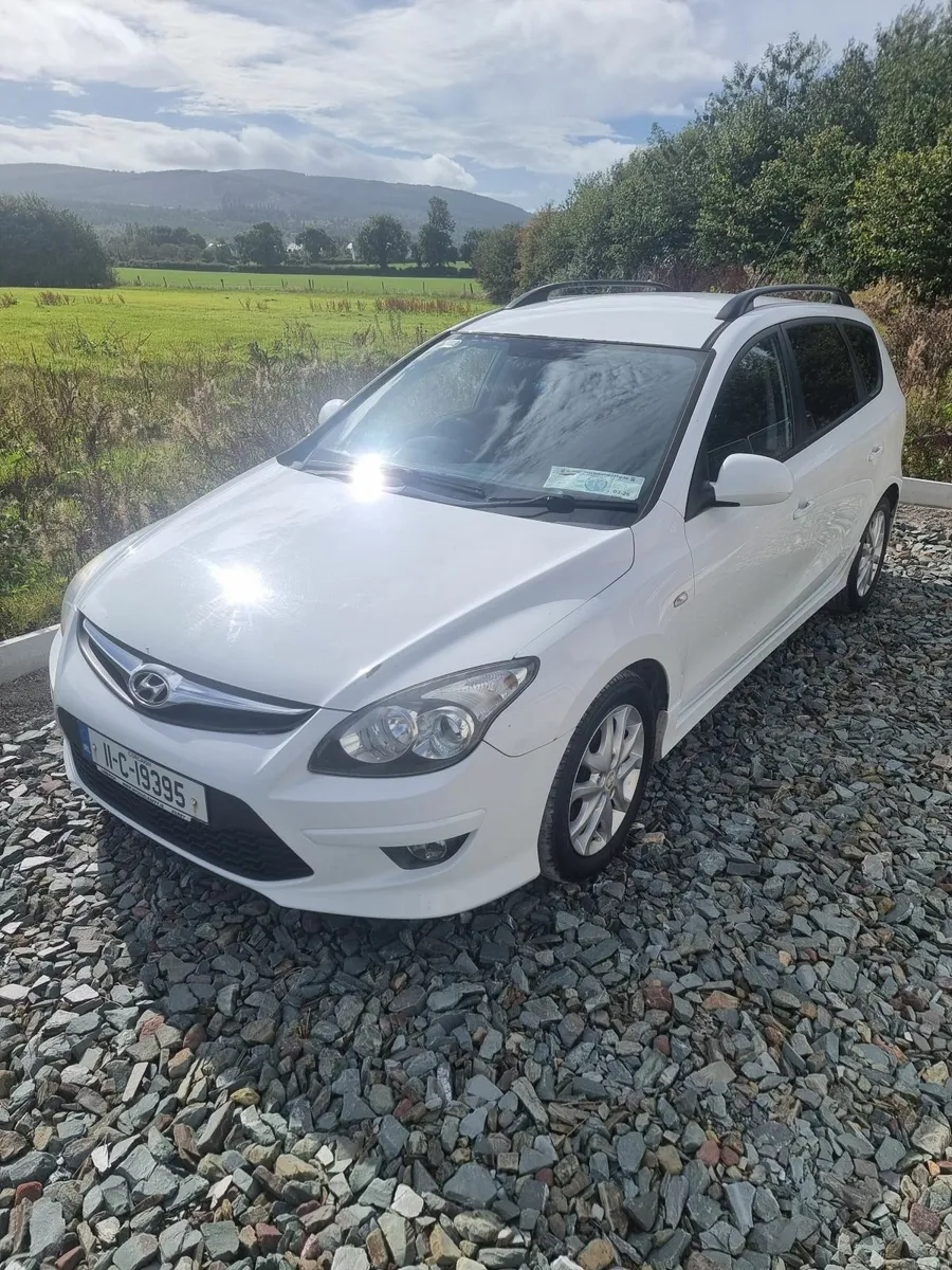 Hyundai i30 2011 - Image 2