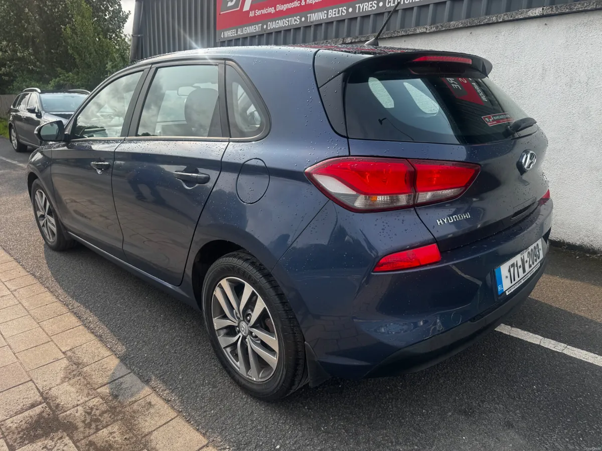 Hyundai i30 2017 - Image 4
