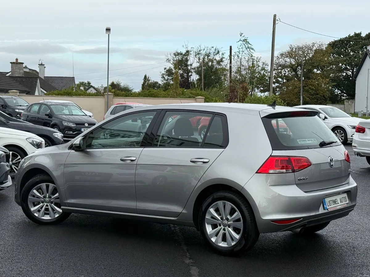 LOW MILEAGE -141 VW GOLF COMFORTLINE 1.2 AUTOMATIC - Image 3