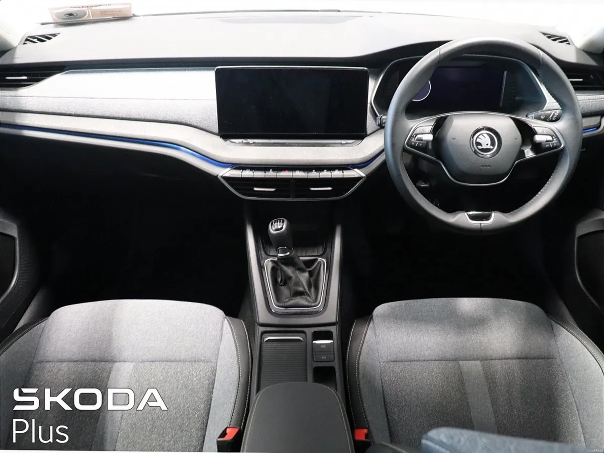 Octavia 2.0 TDI SELECTION PLUS - Image 2