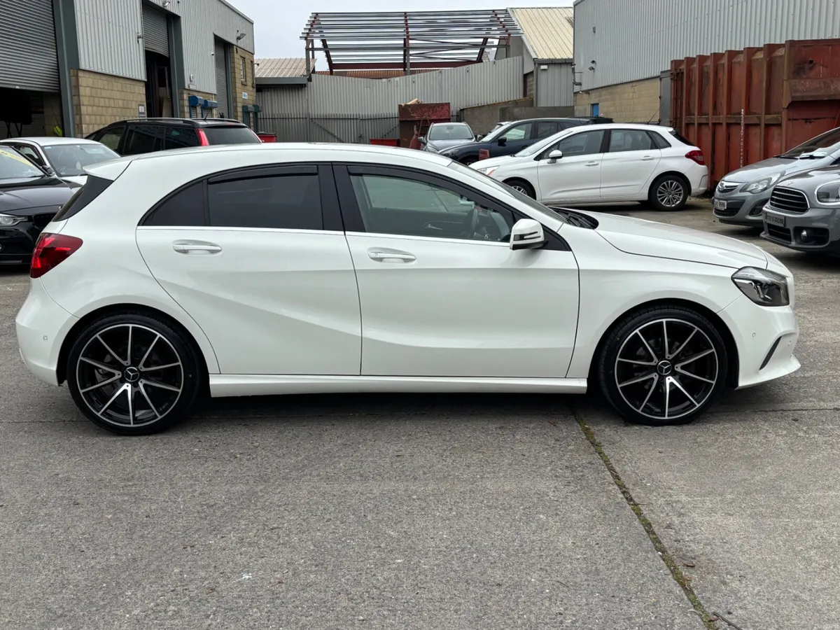 2017 MERCEDES A180 SPORT AUTO FULLY LOADED SPEC - Image 3