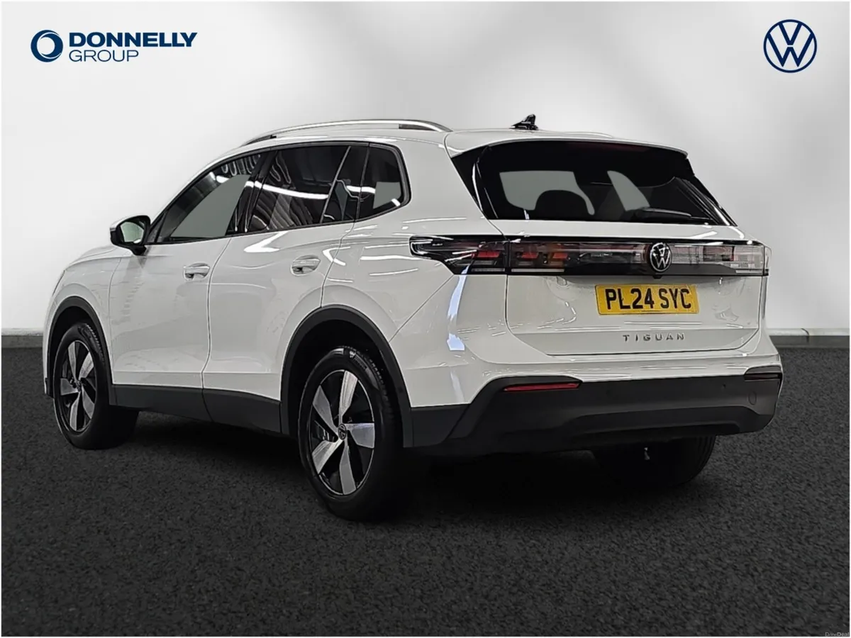 Volkswagen Tiguan Diesel Estate Match - Image 3