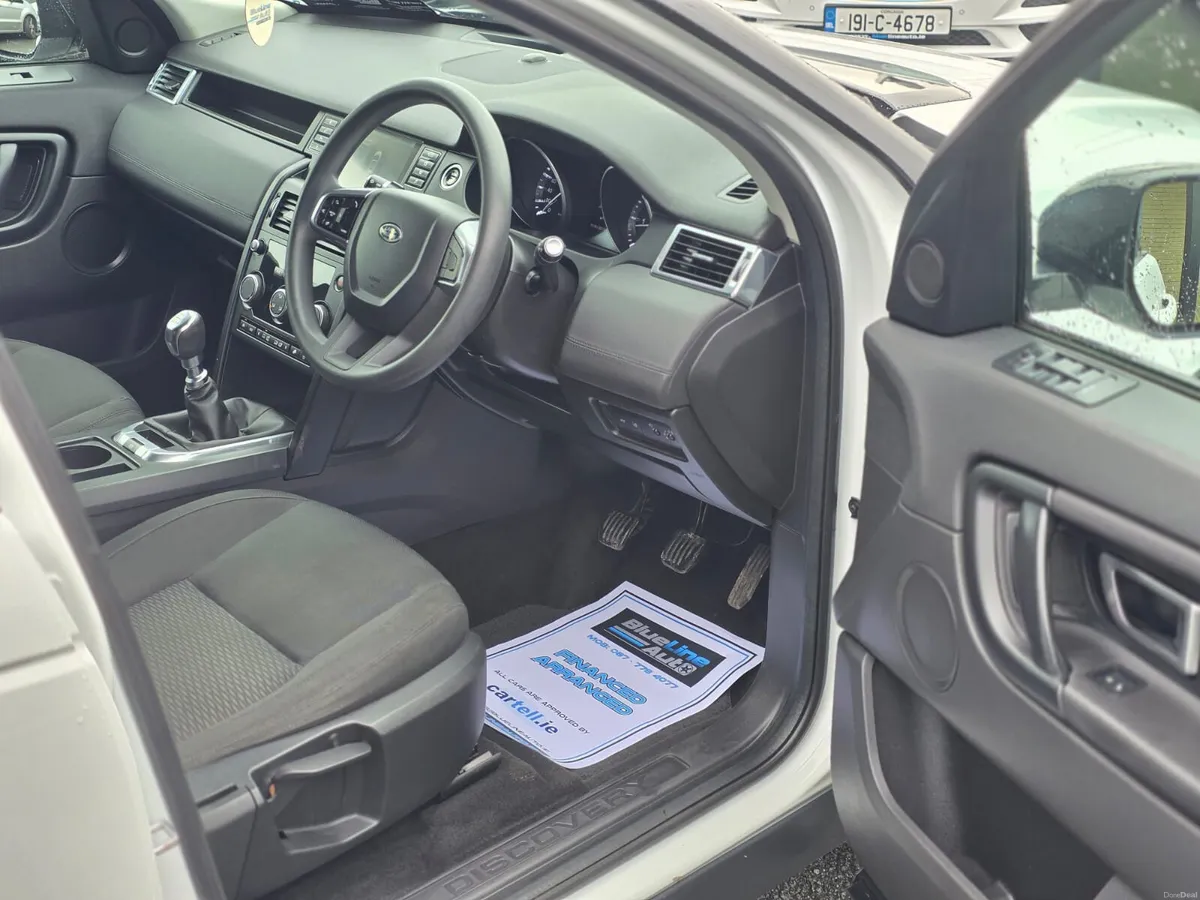 Land Rover Discovery Manual  2.0 Diesel (152) - Image 6