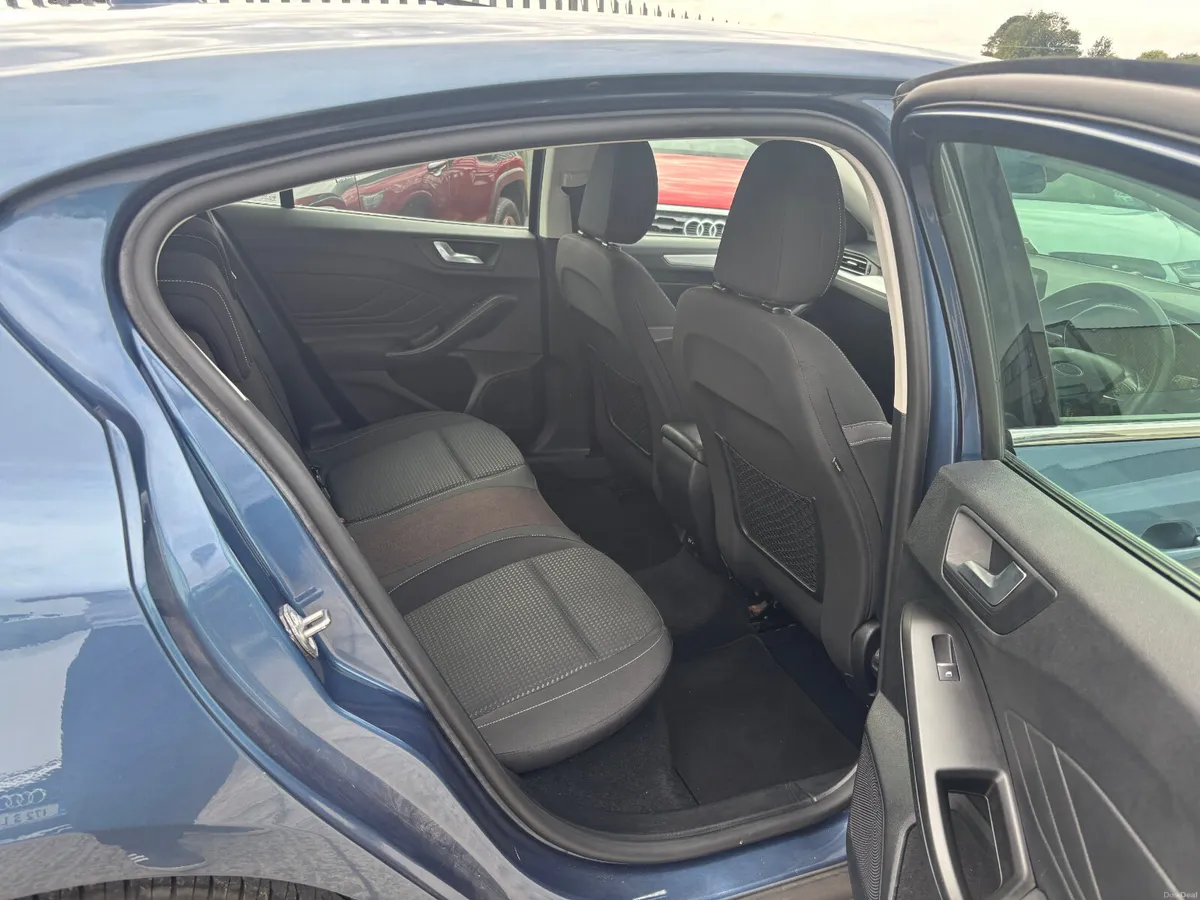 Ford Focus Eco Blue   2020 - Image 4