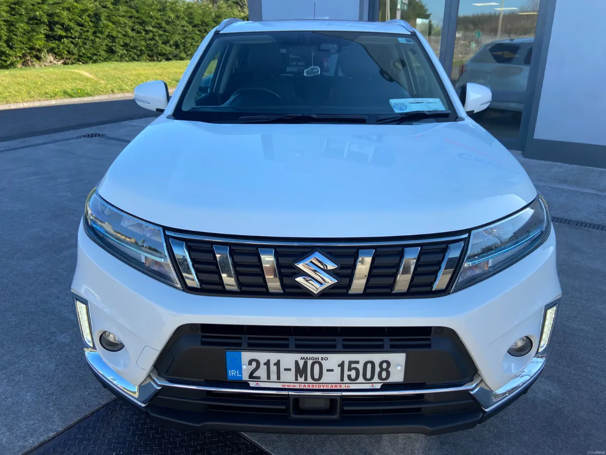 Suzuki Vitara 1.4 Hybrid SZ5 MT - Image 2