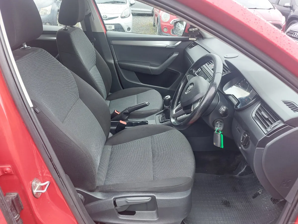 Skoda Octavia 2017 - Image 3