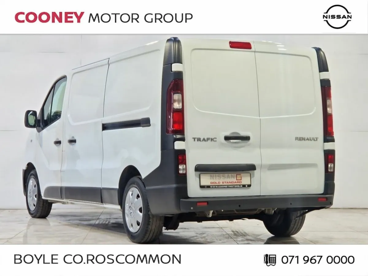 Renault Trafic TRAFIC LL30 ENERGY DCI 120 BUS - Image 3