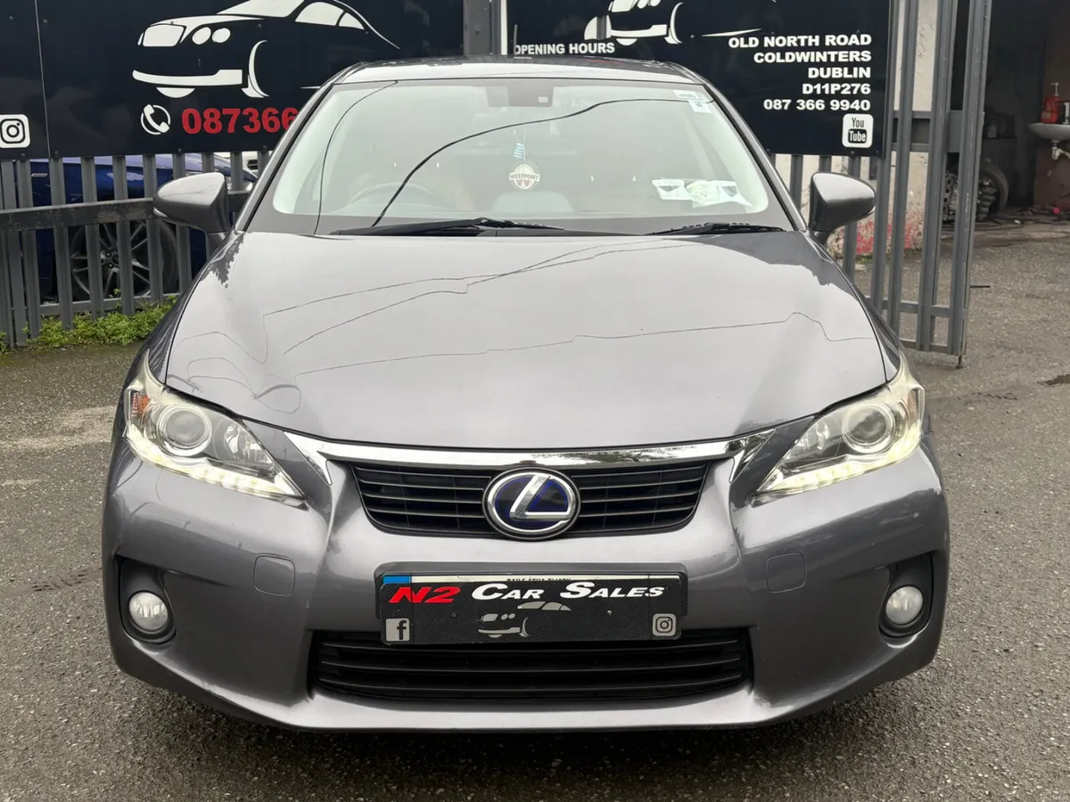 131 Lexus CT200h, LOW MILES, NEW NCT - Image 2