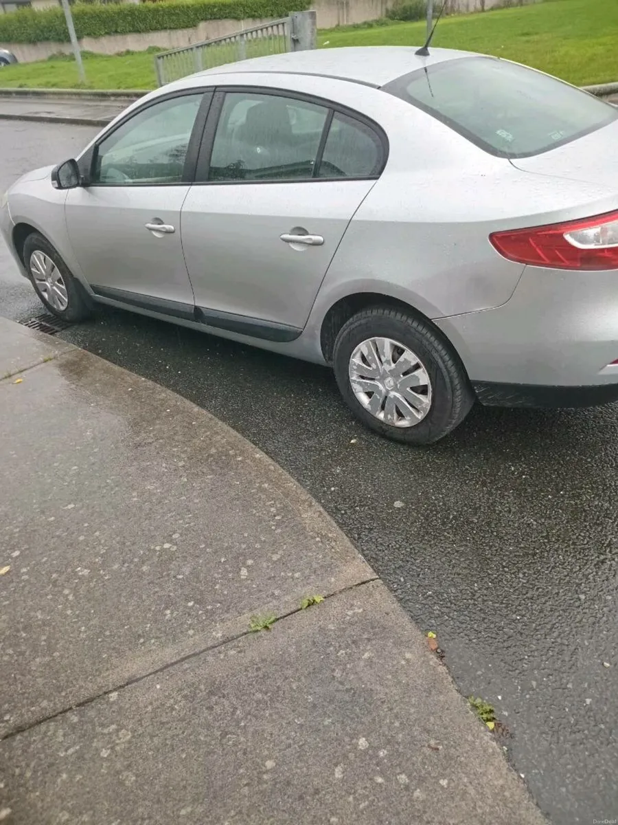 Renault fluence 2012 NCT - Image 2