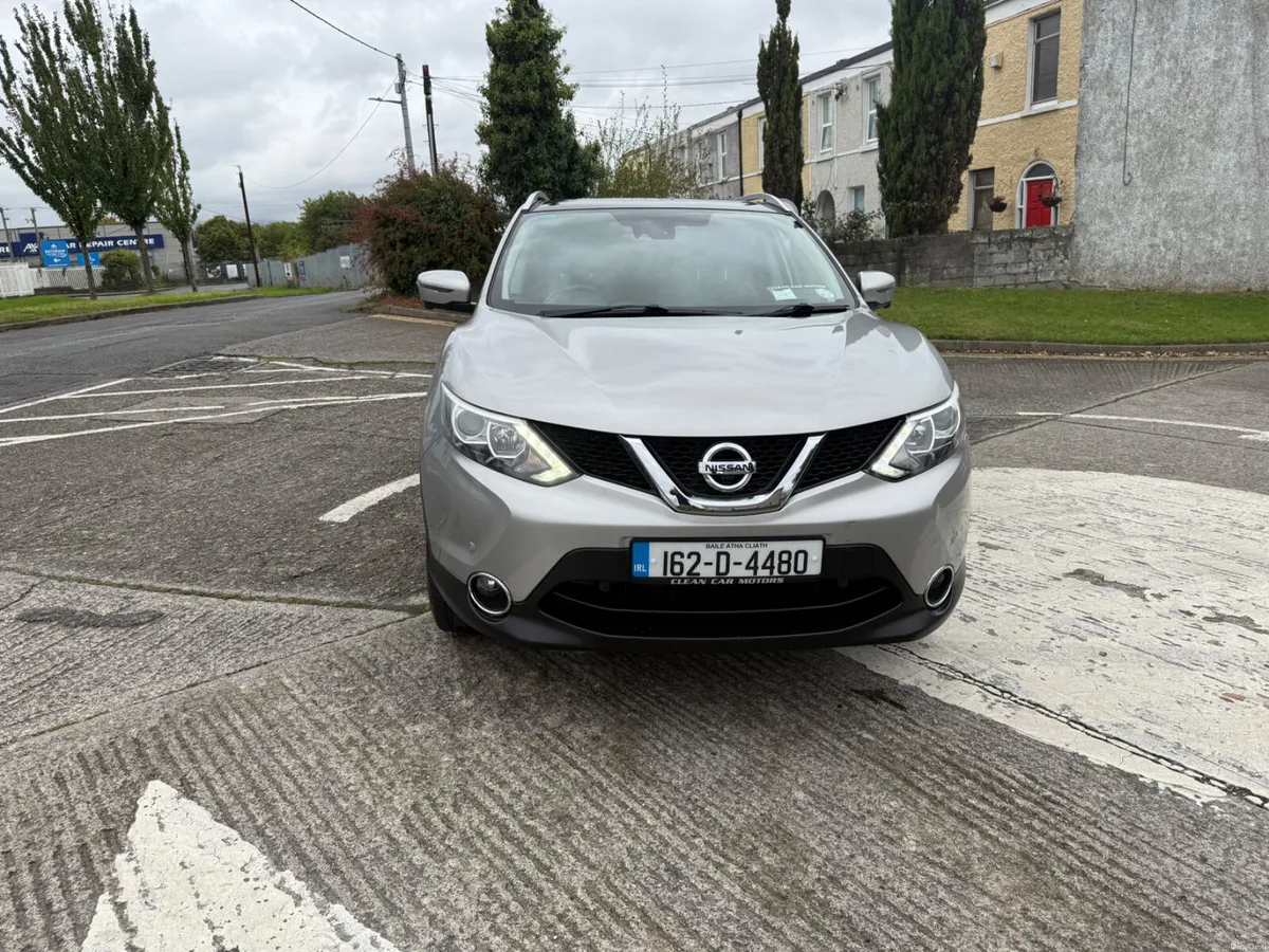 Nissan Qashqai 2016 Premium 81kms - Image 3