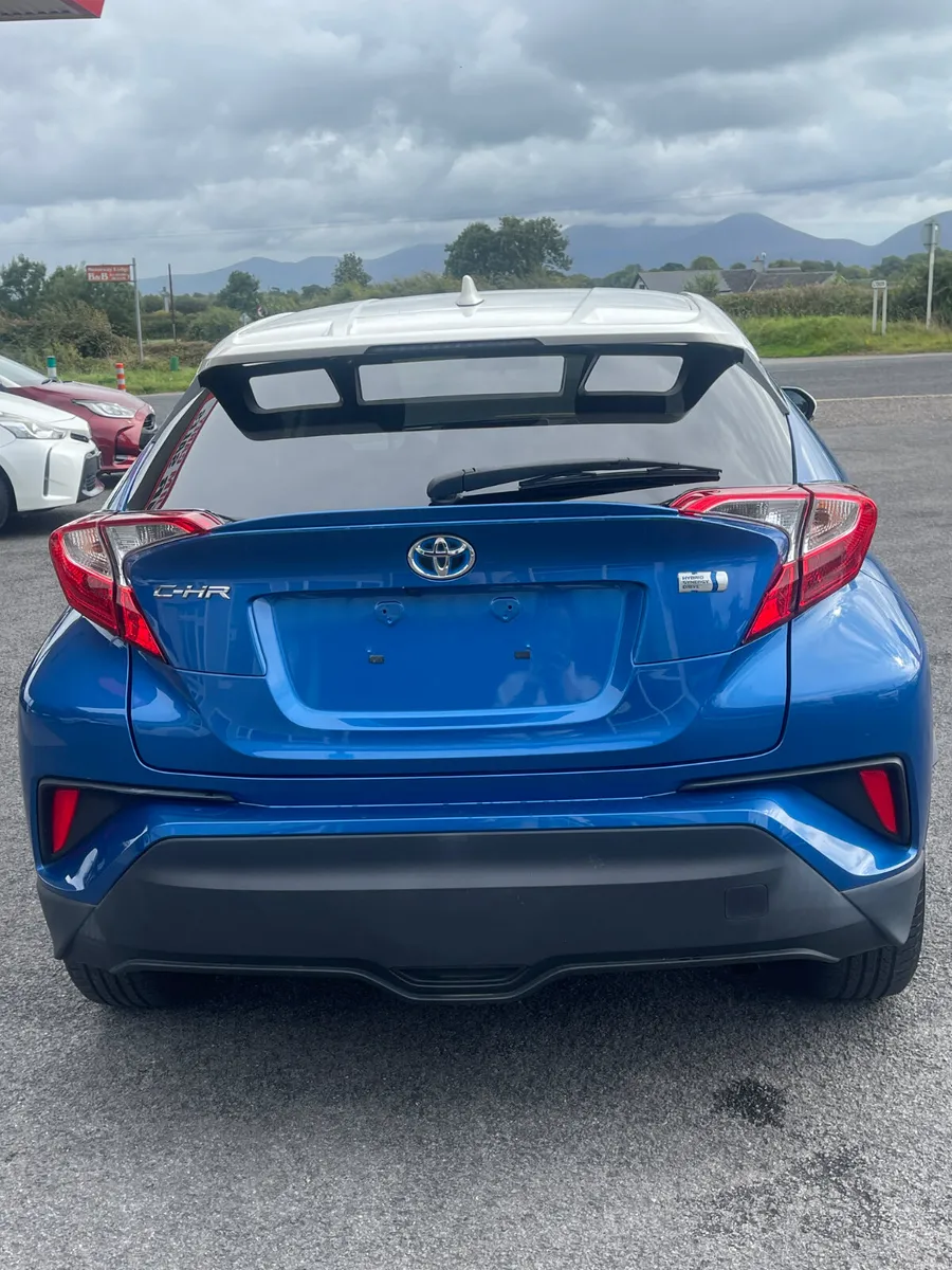 Toyota CHR 2018-1 - Image 5