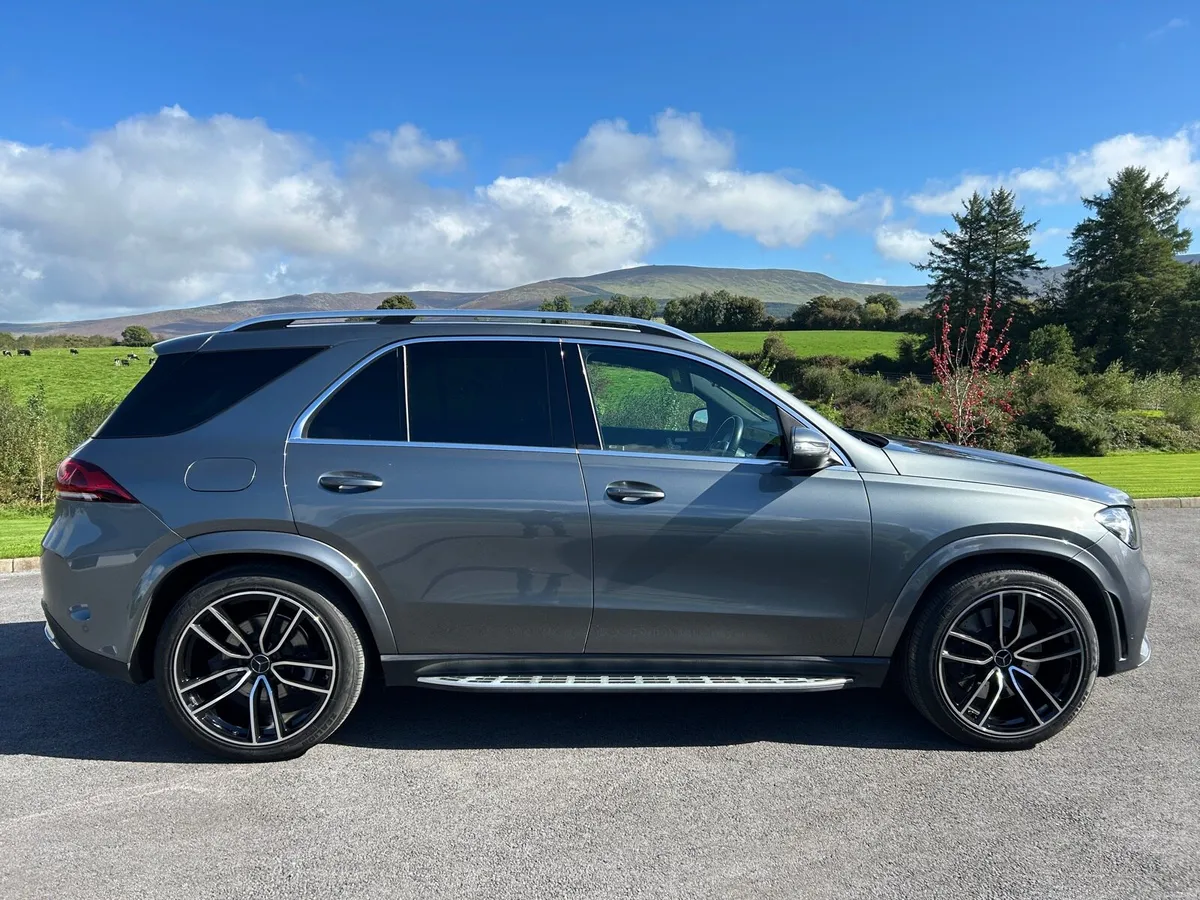 Mercedes Benz GLE 350de Plug-in Hybrid - Image 3