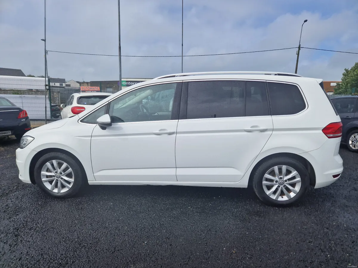 172 VW Touran 1.4 TSI Comfortline Auto - Image 2