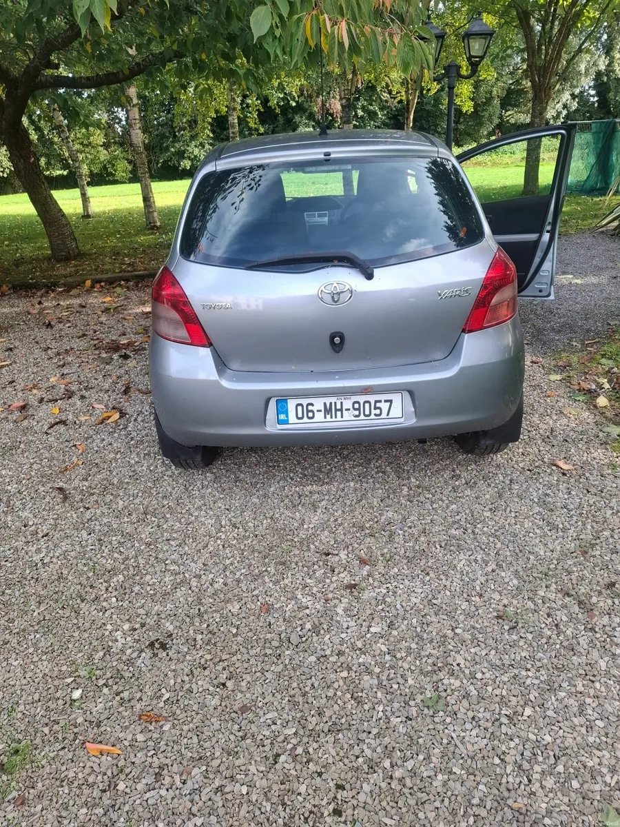 Toyota Yaris - Image 2